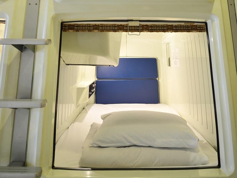 B&S Eco Cube Shinsaibashi Hotel Осака Екстериор снимка