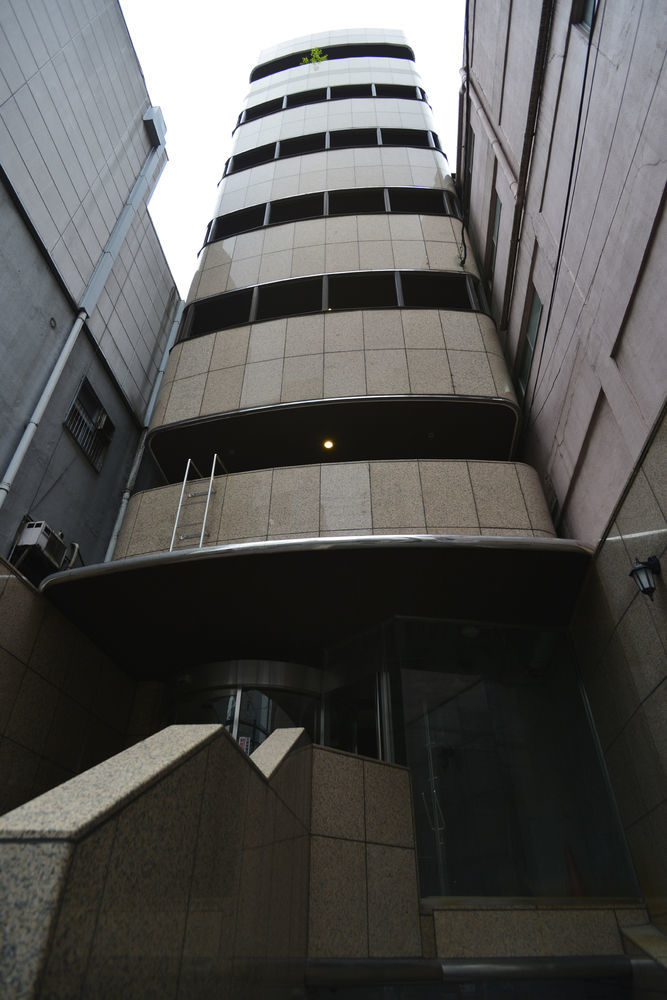 B&S Eco Cube Shinsaibashi Hotel Осака Екстериор снимка
