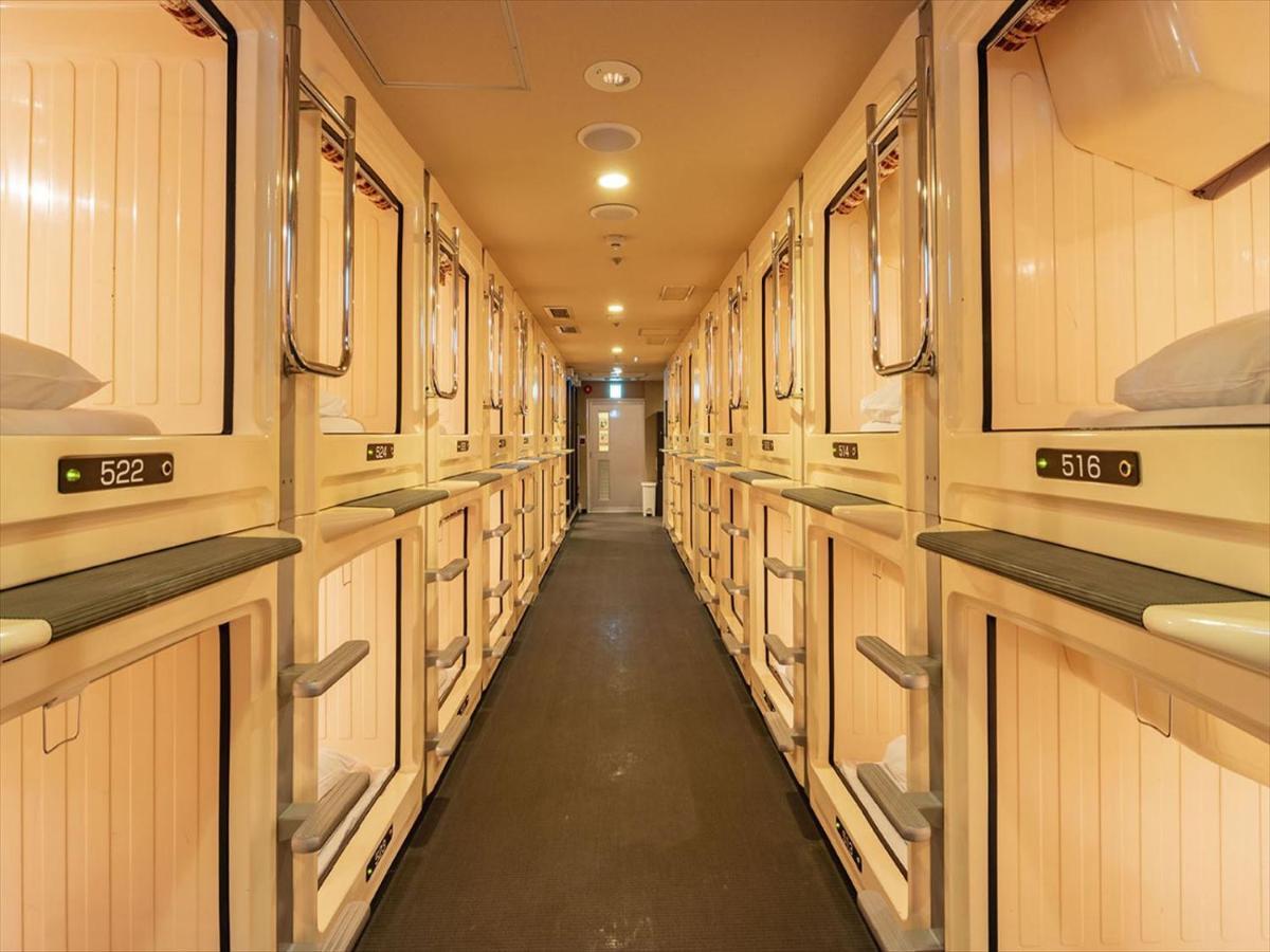 B&S Eco Cube Shinsaibashi Hotel Осака Екстериор снимка