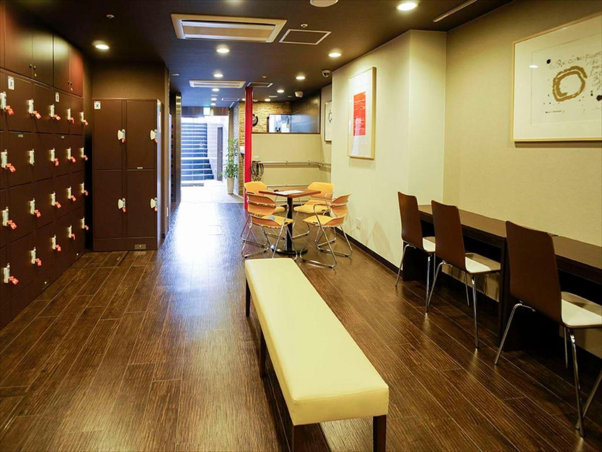 B&S Eco Cube Shinsaibashi Hotel Осака Екстериор снимка